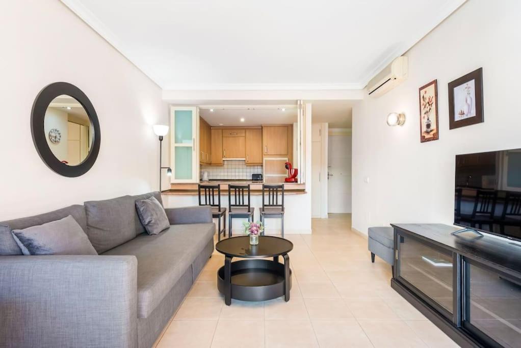 Bright And Welcoming Holiday Home Puerto de Santiago  Ngoại thất bức ảnh