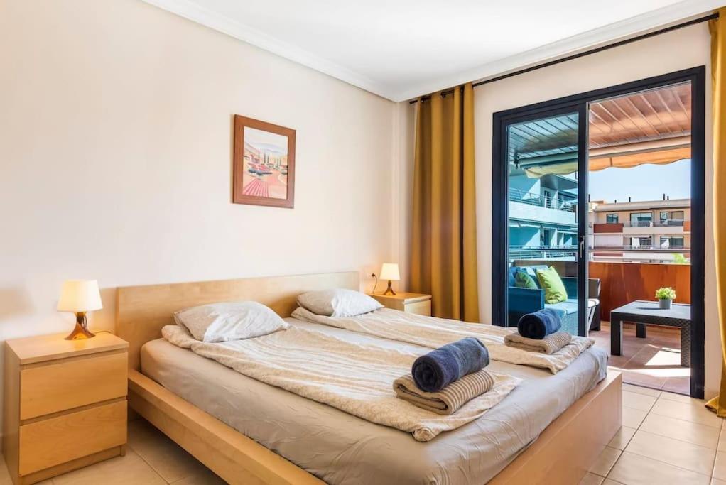 Bright And Welcoming Holiday Home Puerto de Santiago  Ngoại thất bức ảnh